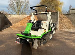 Etesia Hydro 124D Agricultural Machine