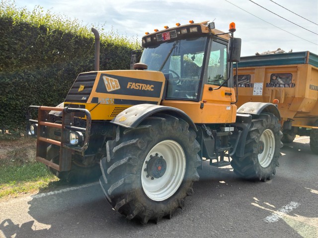 Online auction of construction, agricultural, and industrial machinery