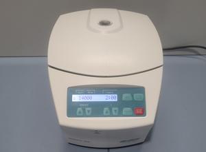 MIKRO 185 tabletop centrifuge Hettich